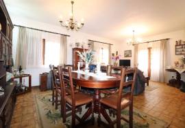 House T4 in Anobra