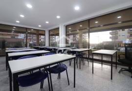 Store like new in the Loreto Urbanization