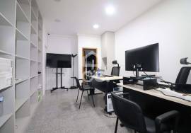 Store like new in the Loreto Urbanization