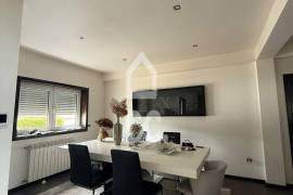 Excellent 4 Bedroom Villa of Modern Architecture Ideal for Living or Investing