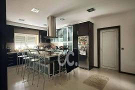 Excellent 4 Bedroom Villa of Modern Architecture Ideal for Living or Investing