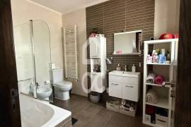 Excellent 4 Bedroom Villa of Modern Architecture Ideal for Living or Investing