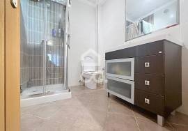 Semi-New 3 Bedroom Apartment in Santa Cruz – Comfort and Modernity