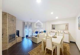 Semi-New 3 Bedroom Apartment in Santa Cruz – Comfort and Modernity