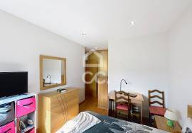 Modern 3 Bedroom Apartment with Open Space, 3 Balconies and Suite