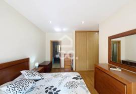 Modern 3 Bedroom Apartment with Open Space, 3 Balconies and Suite