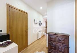 Modern 3 Bedroom Apartment with Open Space, 3 Balconies and Suite