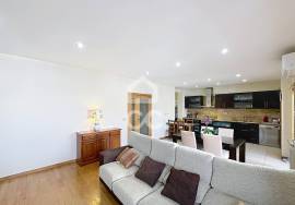 Modern 3 Bedroom Apartment with Open Space, 3 Balconies and Suite