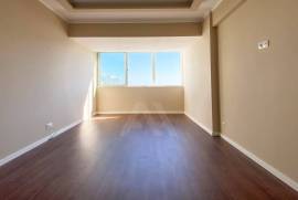 Apartamento T4 em Cascais com vista Mar e Serra