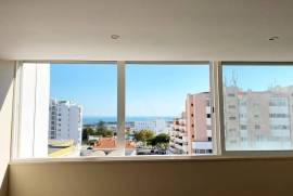 Apartamento T4 em Cascais com vista Mar e Serra