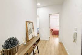 Apartamento T3 Totalmente Renovado em Benfica