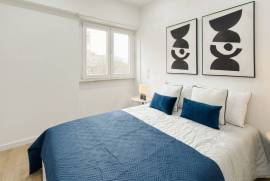 Apartamento T3 Totalmente Renovado em Benfica