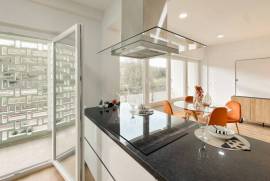 Apartamento T3 Totalmente Renovado em Benfica