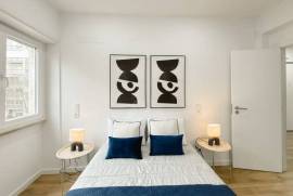 Apartamento T3 Totalmente Renovado em Benfica