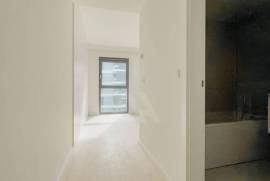 Apartamento T2 nas Avenidas Novas em Condomínio Fechado