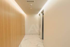 Apartamento T2 nas Avenidas Novas em Condomínio Fechado