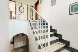 Moradia T4 em Alcabideche com Terraço e Garagem Moradia T4 em Alcabideche com Terraço e Garagem