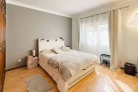 Moradia T4 em Alcabideche com Terraço e Garagem Moradia T4 em Alcabideche com Terraço e Garagem