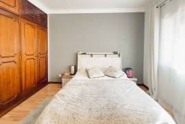 Moradia T4 em Alcabideche com Terraço e Garagem Moradia T4 em Alcabideche com Terraço e Garagem