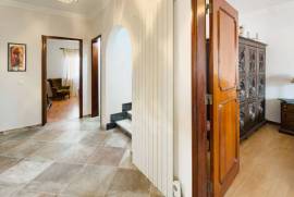 Moradia T4 em Alcabideche com Terraço e Garagem Moradia T4 em Alcabideche com Terraço e Garagem