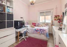 2 bedroom apartment Barreiro, near Recosta