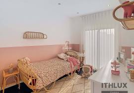 3+1 bedroom villa as new with pool and premium finishes in Vila Viçosa