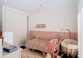 3+1 bedroom villa as new with pool and premium finishes in Vila Viçosa