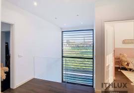 3+1 bedroom villa as new with pool and premium finishes in Vila Viçosa