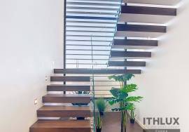 3+1 bedroom villa as new with pool and premium finishes in Vila Viçosa