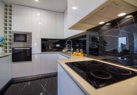 3 Bedroom Duplex Apartment, City Centre, Viseu