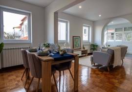3 Bedroom Duplex Apartment, City Centre, Viseu