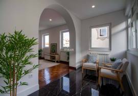 3 Bedroom Duplex Apartment, City Centre, Viseu