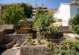 3 Bedroom Duplex Apartment, City Centre, Viseu