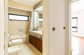 1 Bedroom Apartment in Estoril - Furnished