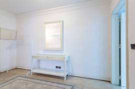 1 Bedroom Apartment in Estoril - Furnished