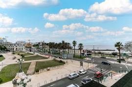 Premium 1 Bedroom Apartment in Estoril – Furnished