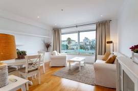 Premium 1 Bedroom Apartment in Estoril – Furnished