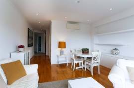 Premium 1 Bedroom Apartment in Estoril – Furnished