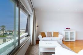 Premium 1 Bedroom Apartment in Estoril – Furnished
