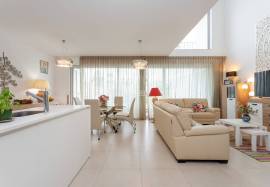 LUXURIOUS 3+1 BEDROOM VILLA WITH POOL AND PRIVATE GARAGE SITUATED IN CORREEIRA IN ALBUFEIRA LUXURIOUS 3+1 BEDROOM VILLA WITH POOL AND PRIVATE GARAGE SITUATED IN CORREEIRA IN ALBUFEIRA