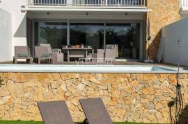 LUXURIOUS 3+1 BEDROOM VILLA WITH POOL AND PRIVATE GARAGE SITUATED IN CORREEIRA IN ALBUFEIRA LUXURIOUS 3+1 BEDROOM VILLA WITH POOL AND PRIVATE GARAGE SITUATED IN CORREEIRA IN ALBUFEIRA
