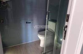 Banking office with 44 m2 on the 6th floor of a building located in Chiado, Lisbon