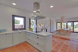 Detached 5 bedroom villa for rent with GOLF view Detached 5 bedroom villa for rent with GOLF view