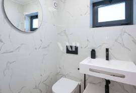 Renovated 8 Bedroom Villa with Pool for Yearly Rental in Vilamoura Renovated 8 Bedroom Villa with Pool for Yearly Rental in Vilamoura