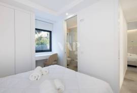 Renovated 8 Bedroom Villa with Pool for Yearly Rental in Vilamoura Renovated 8 Bedroom Villa with Pool for Yearly Rental in Vilamoura