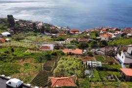 Ruin with Stunning Sea Views – Excellent Reconstruction Opportunity in Ribeira Brava