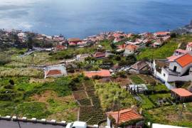 Ruin with Stunning Sea Views – Excellent Reconstruction Opportunity in Ribeira Brava