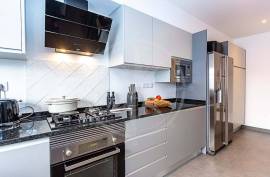 Exceptional 4 bed Villa with Private Pool & Sea-View Terrace in Tavira Exceptional 4 bed Villa with Private Pool & Sea-View Terrace in Tavira