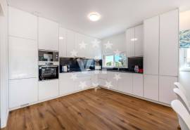 ALBUFEIRA -APARTMENT - 3BEDROOMS - SEA VIEW ALBUFEIRA -APARTMENT - 3BEDROOMS - SEA VIEW