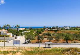 Plot to construct Detached Villa - Montinhos da Luz